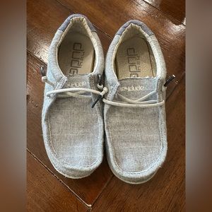 Hey dudes kids size 2